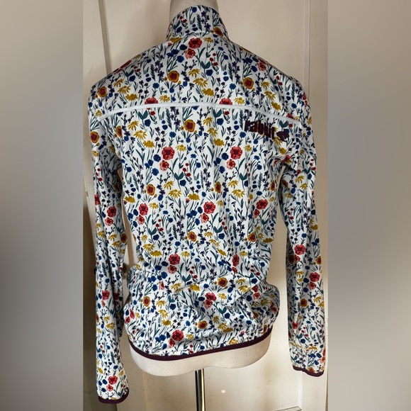 Rabbit Running Swish 2.0 Lightweight Jacket Egret layers shell windbreaker rain - Picture 4 of 16